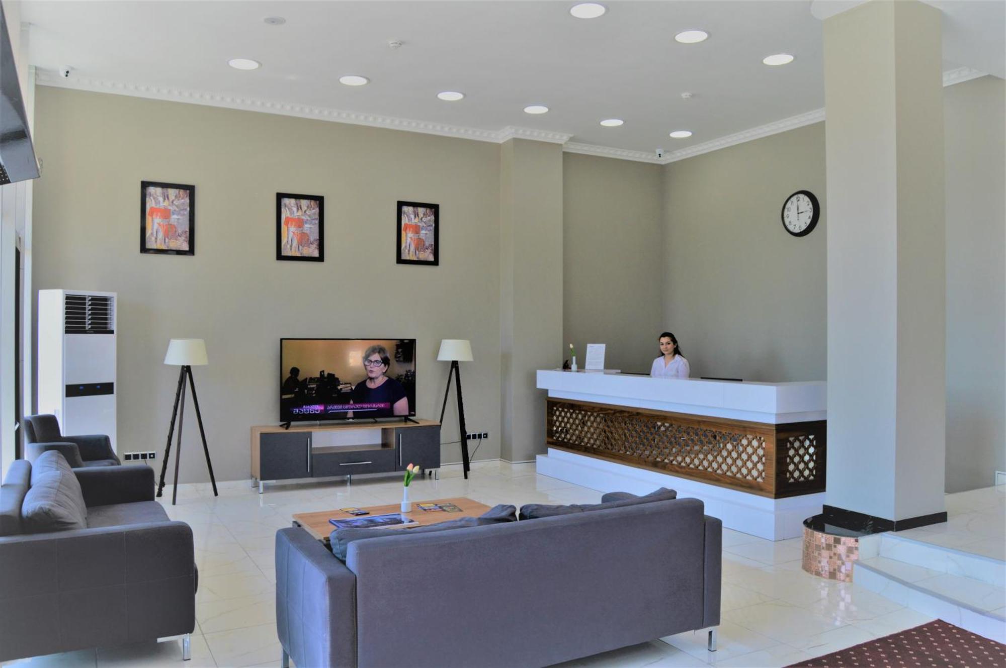 Legend Business Hotel Batumi Exterior photo